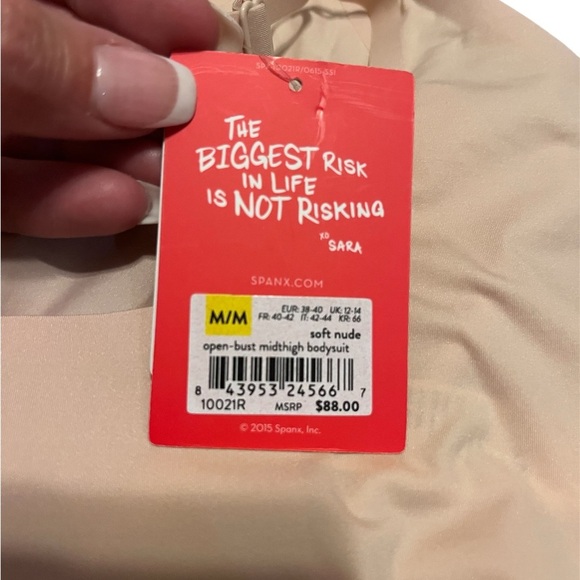SPANX Thinstincts Open-Bust Mid-Thigh Bodysuit Soft Nude Size M - Picture 10 of 10
